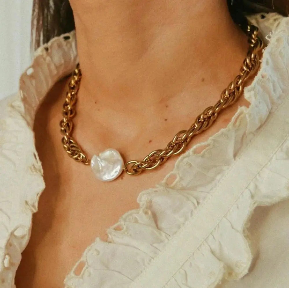 COLLIER AVA SLS Collection